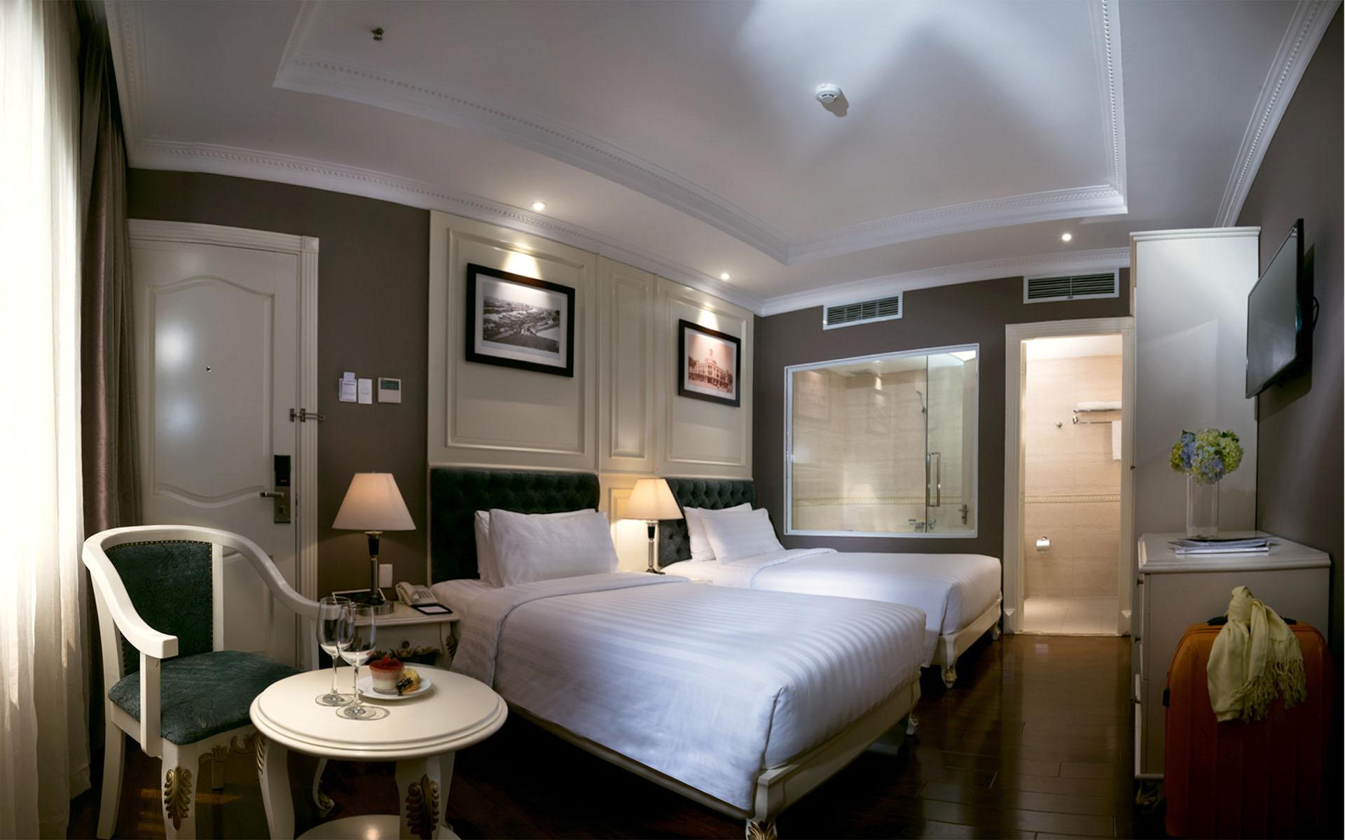 Silverland Jolie Hotel Ho Chi Minh City Exterior photo