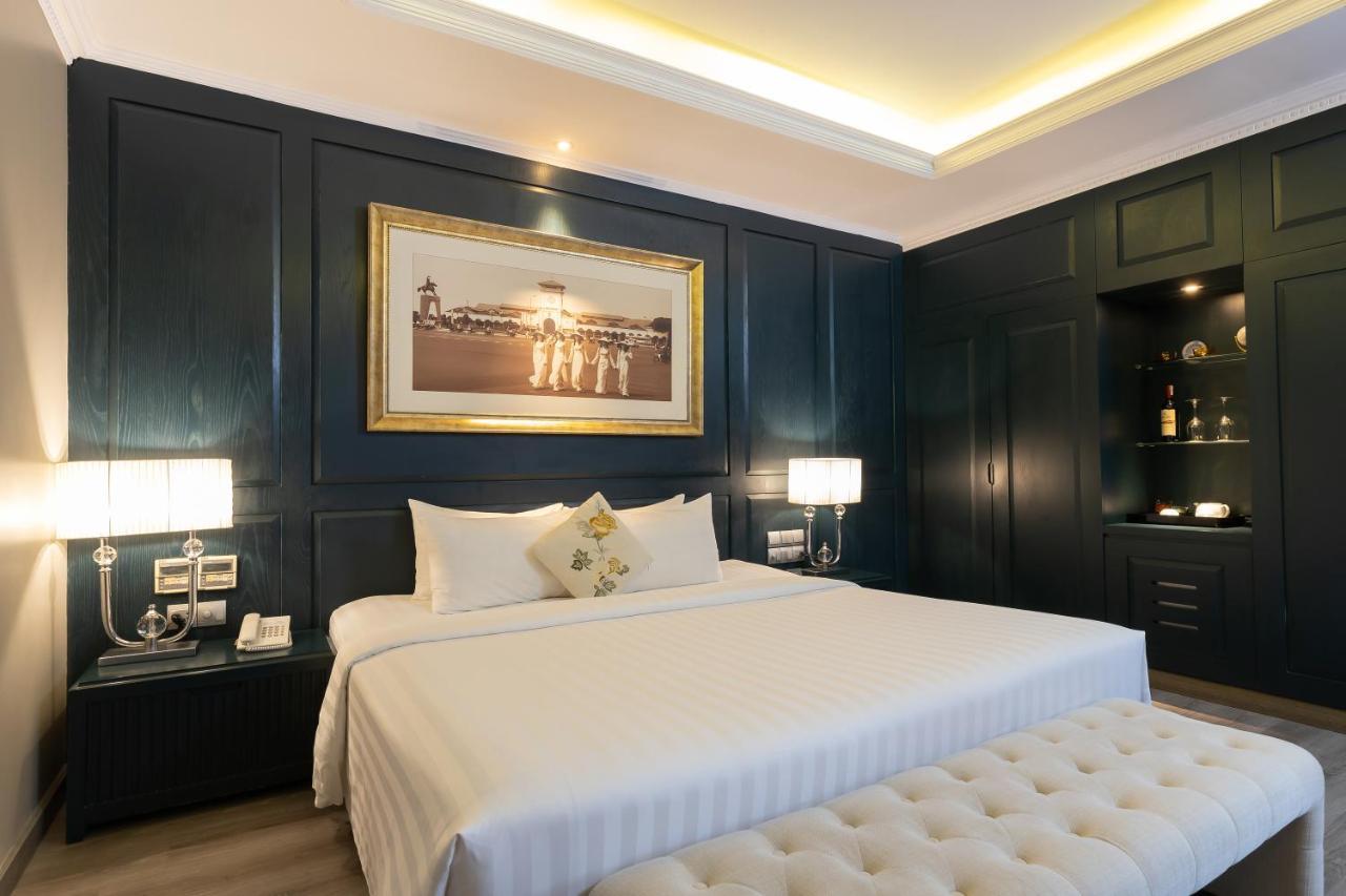 Silverland Jolie Hotel Ho Chi Minh City Exterior photo
